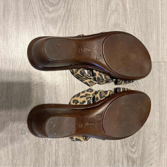 Leopard wedge sandals - Picture 3 of 7